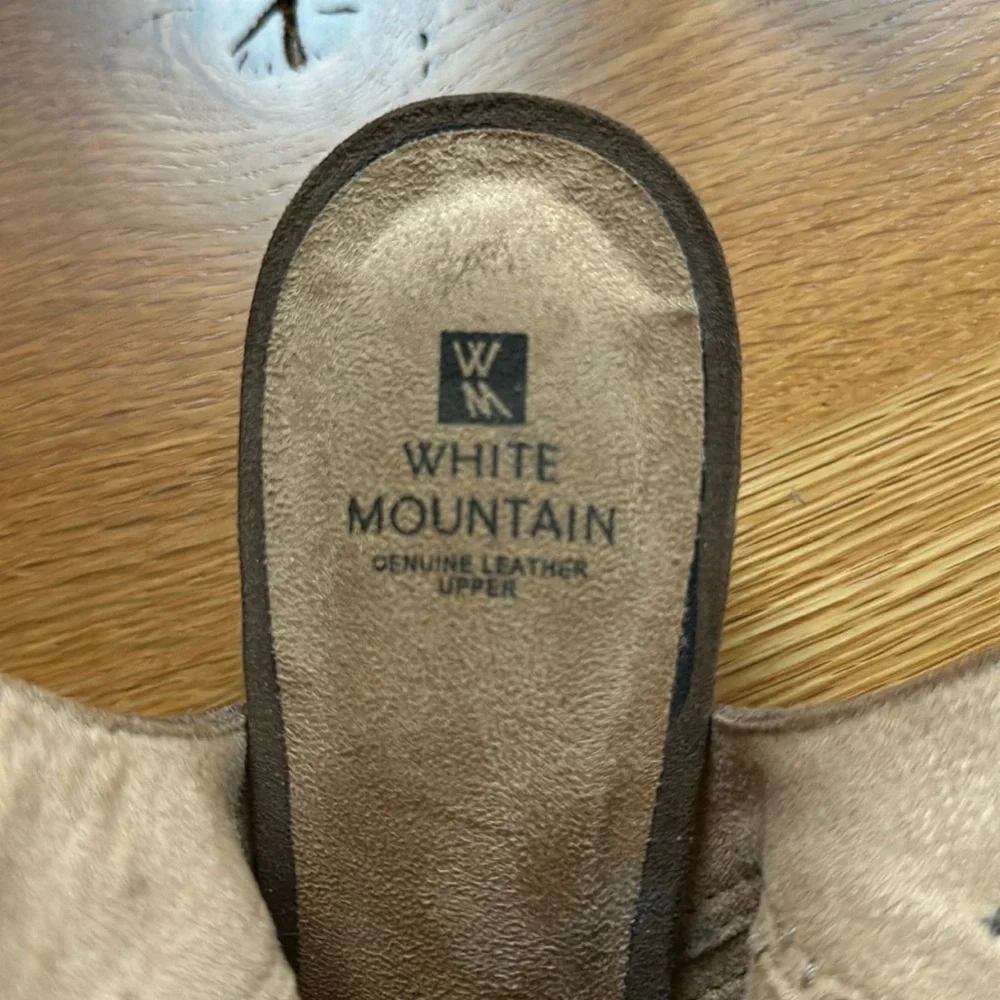 White Mountain Shoes